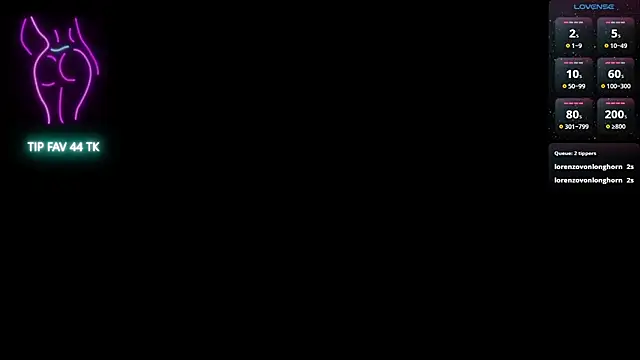 Snapshot of cloe_25 chatting on 4, 11, 2025 cloe 25 online show from 4, 11, 2025