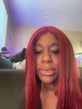 Snapshot of Tikalalin chatting on 31, 10, 2025 Tikalalin online show from 31, 10, 2025