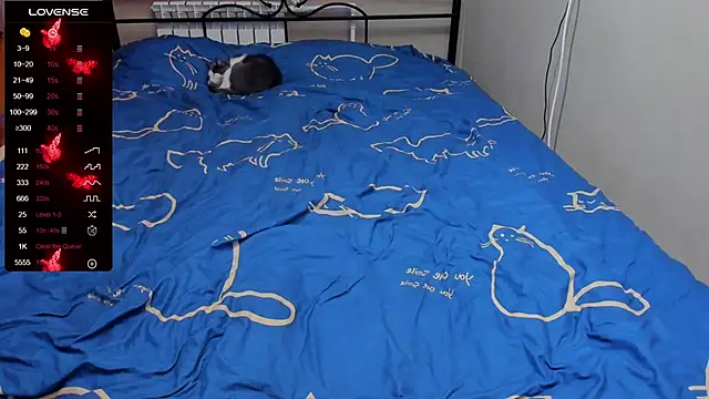 Snapshot of eva_zero chatting on 15, 10, 2025 eva zero online show from 15, 10, 2025