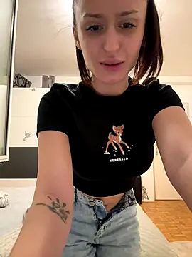 Zeyna1 online show from 22, 9, 2025