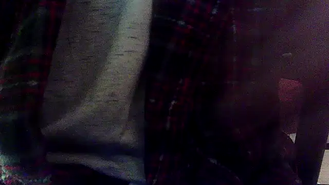 Snapshot of OralDesires2 chatting on 11, 12, 2024 OralDesires2 online show from 11, 12, 2024