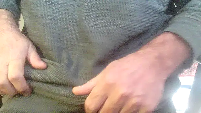 Snapshot of OralDesires2 chatting on 21, 12, 2024 OralDesires2 online show from 21, 12, 2024