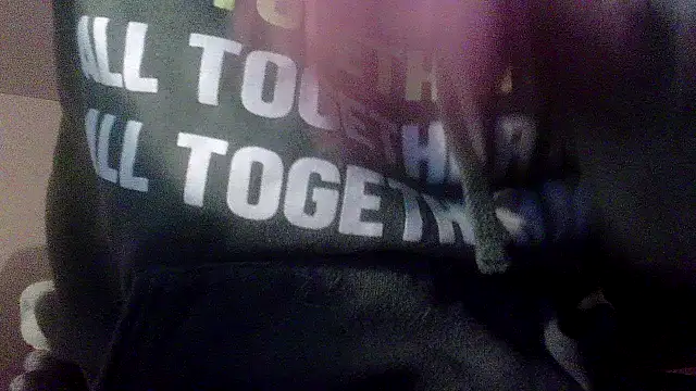 Snapshot of OralDesires2 chatting on 30, 12, 2024 OralDesires2 online show from 30, 12, 2024