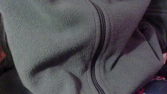 Snapshot of OralDesires2 chatting on 5, 1, 2025 OralDesires2 online show from 5, 1, 2025