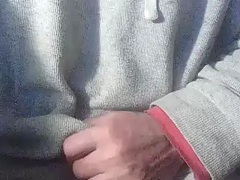 Snapshot of OralDesires2 chatting on 23, 1, 2025 OralDesires2 online show from 23, 1, 2025