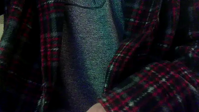 Snapshot of OralDesires2 chatting on 11, 2, 2025 OralDesires2 online show from 11, 2, 2025