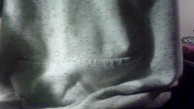 Snapshot of OralDesires2 chatting on 15, 2, 2025 OralDesires2 online show from 15, 2, 2025