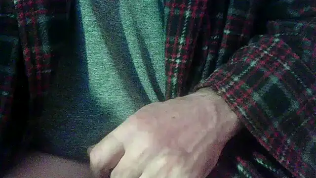 Snapshot of OralDesires2 chatting on 16, 2, 2025 OralDesires2 online show from 16, 2, 2025