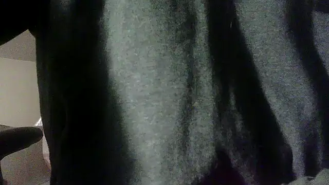 Snapshot of OralDesires2 chatting on 4, 3, 2025 OralDesires2 online show from 4, 3, 2025