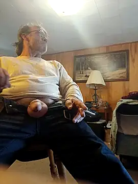 Snapshot of OralDesires2 chatting on 20, 10, 2025 OralDesires2 online show from 20, 10, 2025