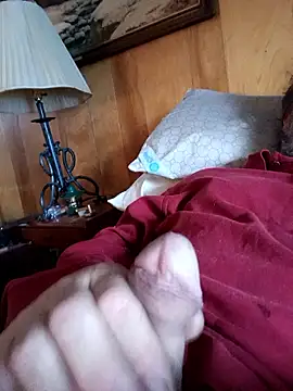 Snapshot of OralDesires2 chatting on 15, 11, 2025 OralDesires2 online show from 15, 11, 2025