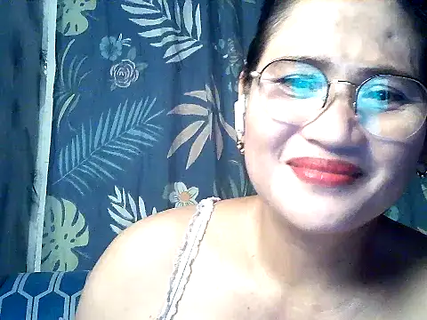 Snapshot of Amazing_Angel22 chatting on 24, 9, 2025 Amazing Angel22 online show from 24, 9, 2025