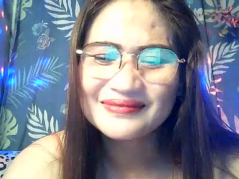 Snapshot of Amazing_Angel22 chatting on 14, 12, 2025 Amazing Angel22 online show from 14, 12, 2025