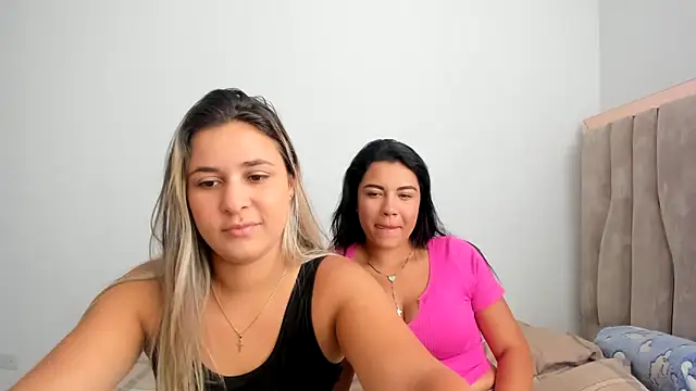 Snapshot of Lana_Sofia1 chatting on 10, 9, 2025 Lana Sofia1 online show from 10, 9, 2025