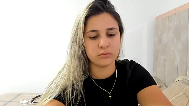 Snapshot of Lana_Sofia1 chatting on 19, 9, 2025 Lana Sofia1 online show from 19, 9, 2025