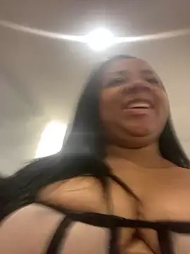MelanyShayk online show from 2, 1, 2025