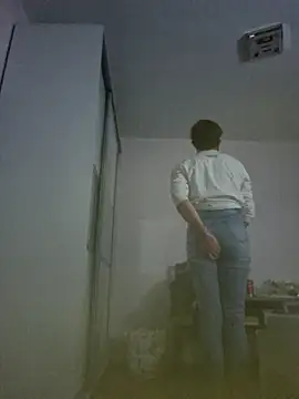 HouseOfCums online show from 8, 11, 2025