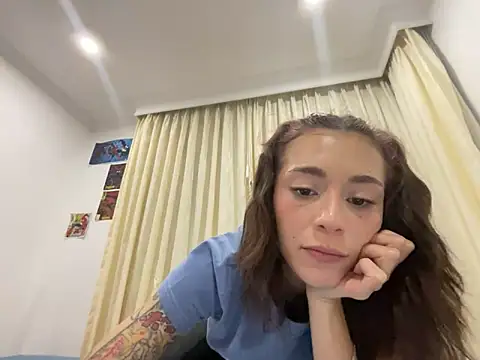 Snapshot of This_black_sheep chatting on 4, 12, 2024 This black sheep online show from 4, 12, 2024