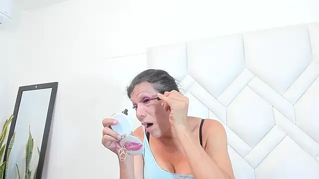 Snapshot of Cleopatra_Trans chatting on 11, 3, 2026 Cleopatra Trans online show from 11, 3, 2026