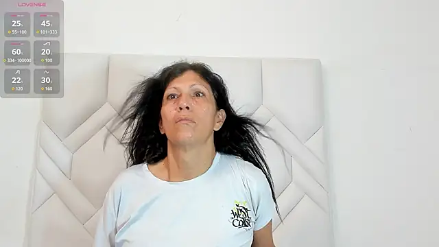 Snapshot of Cleopatra_Trans chatting on 12, 3, 2026 Cleopatra Trans online show from 12, 3, 2026