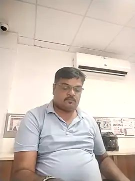 Desi Londa 143 online show from 11, 10, 2025