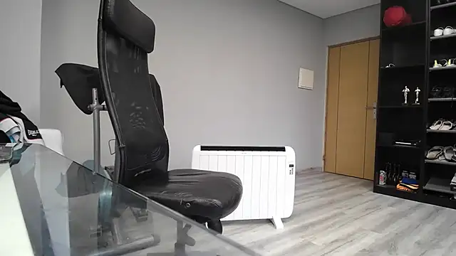 Snapshot of samricci21 chatting on 13, 11, 2025 samricci21 online show from 13, 11, 2025