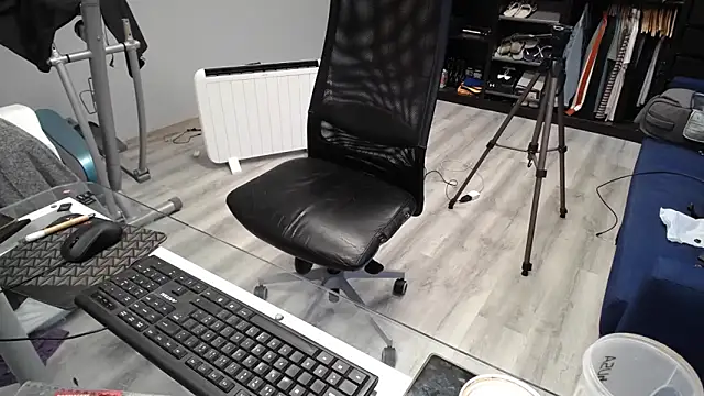 Snapshot of samricci21 chatting on 14, 11, 2025 samricci21 online show from 14, 11, 2025