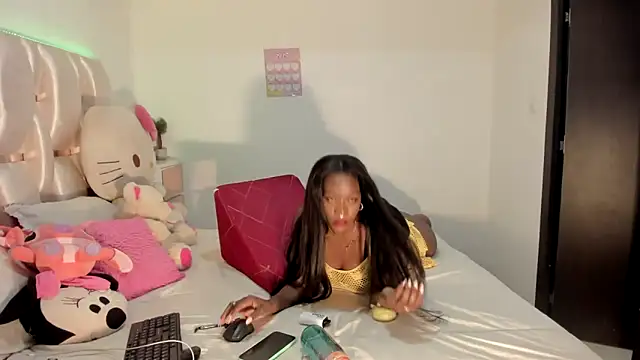 Snapshot of viioolleettaa chatting on 18, 1, 2025 viioolleettaa online show from 18, 1, 2025