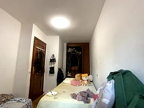 Snapshot of viioolleettaa chatting on 24, 10, 2025 viioolleettaa online show from 24, 10, 2025