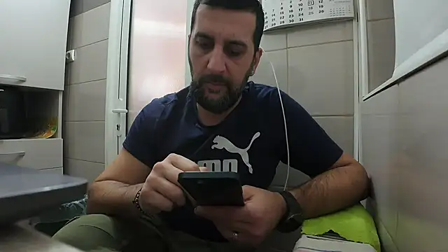 Snapshot of TigerOne19 chatting on 15, 1, 2025 TigerOne19 online show from 15, 1, 2025