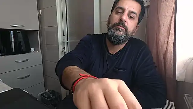 Snapshot of TigerOne19 chatting on 16, 12, 2025 TigerOne19 online show from 16, 12, 2025