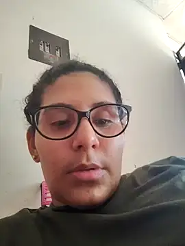 DanielleEvans  online show from 23, 1, 2025