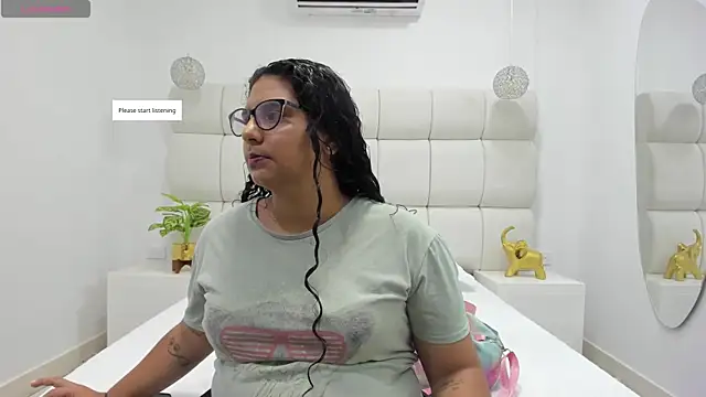 DanielleEvans  online show from 6, 11, 2025