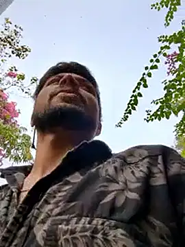 Snapshot of _IRRESISTIBLE_ chatting on 23, 11, 2025 IRRESISTIBLE online show from 23, 11, 2025