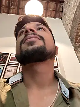  IRRESISTIBLE  online show from 21, 12, 2025