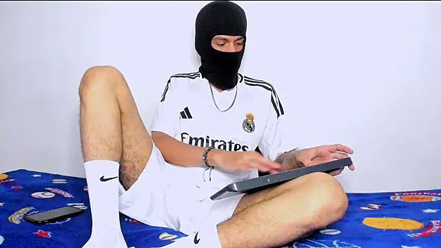 Snapshot of Samuel_Suarez chatting on 17, 10, 2025 Samuel Suarez online show from 17, 10, 2025