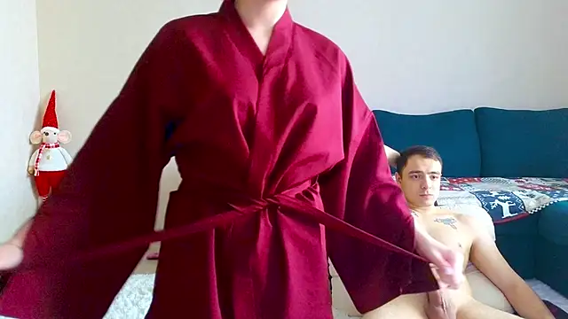 Snapshot of Love_plat1na chatting on 22, 1, 2025 Love plat1na online show from 22, 1, 2025