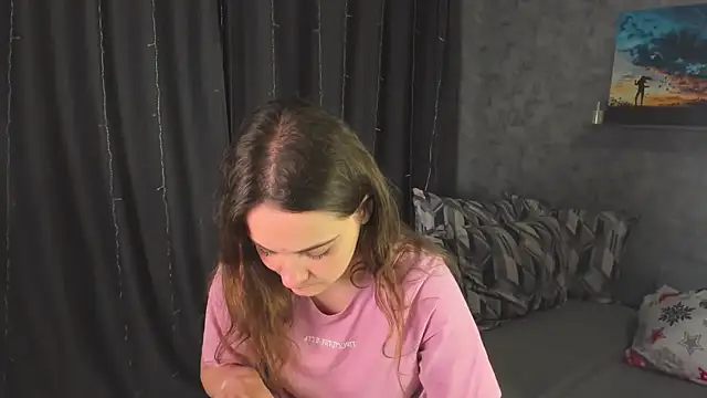 Snapshot of KristinaLoison chatting on 18, 3, 2025 KristinaLoison online show from 18, 3, 2025