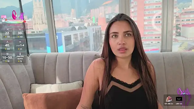 aisha es online show from 13, 3, 2026