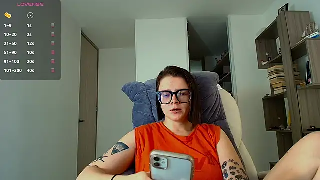 Snapshot of Arya_starrk chatting on 15, 10, 2025 Arya starrk online show from 15, 10, 2025