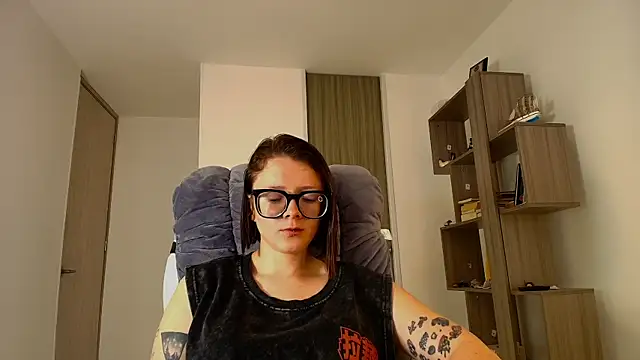 Snapshot of Arya_starrk chatting on 2, 11, 2025 Arya starrk online show from 2, 11, 2025