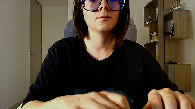 Snapshot of Arya_starrk chatting on 24, 11, 2025 Arya starrk online show from 24, 11, 2025