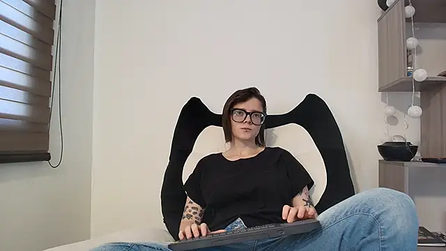 Arya starrk online show from 13, 3, 2026