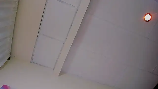 Snapshot of Valentinamolina_ chatting on 12, 1, 2025 Valentinamolina  online show from 12, 1, 2025