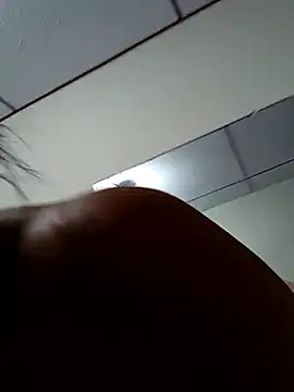 kelly dirty  online show from 23, 2, 2025
