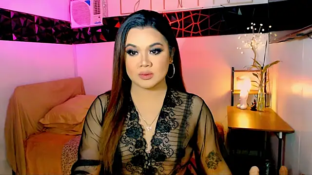 asiankatyhuge online show from 12, 11, 2025