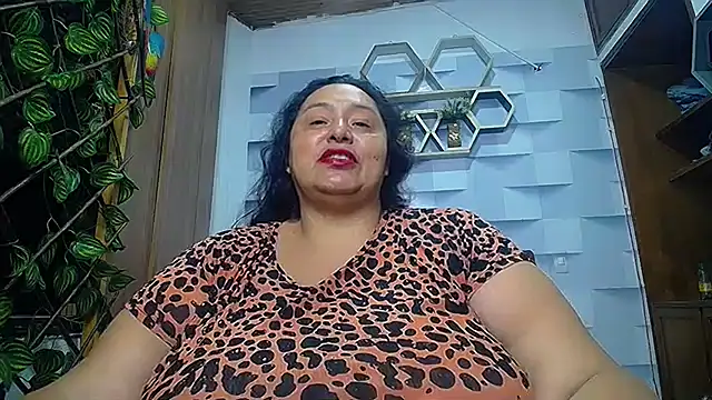 TistMature online show from 9, 9, 2025