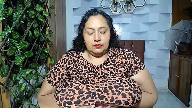 TistMature online show from 6, 1, 2026