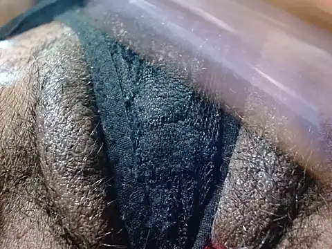 Snapshot of bethanywilson_23 chatting on 25, 9, 2025 bethanywilson 23 online show from 25, 9, 2025