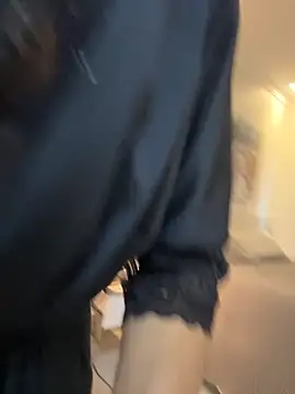 Snapshot of AliceStone19 chatting on 20, 10, 2025 AliceStone19 online show from 20, 10, 2025